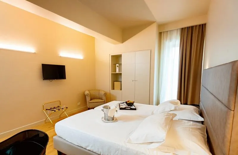 DOUBLE SINGLE USE SUPERIOR Room, Hotel Politeama, Palermo