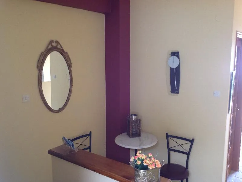 Room, Travlos Studios, Kalamata