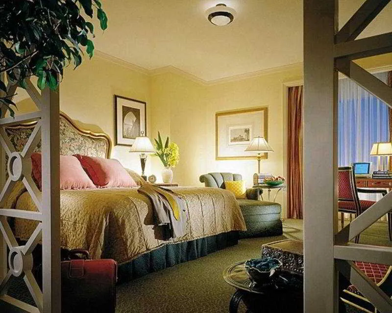 Room, Four Seasons Hotel Cairo at The First Residence, Cairo