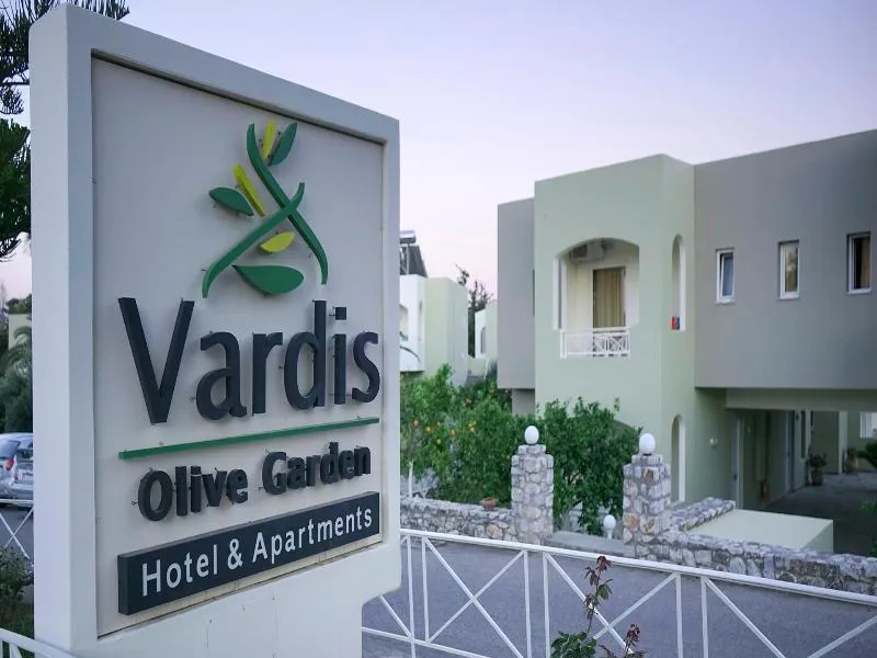 Terrace, Vardis Olive Garden Hotel, Crete