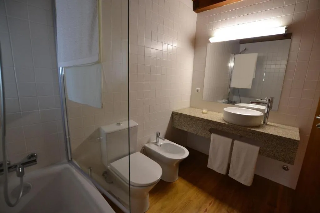 HOME THREE BEDROOMS Room, Casa De Santa Cristina, Porto