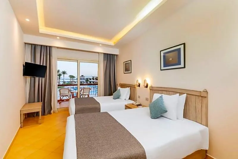 Room, Protels Grand Seas Resort Aqua Park, Red Sea Riviera