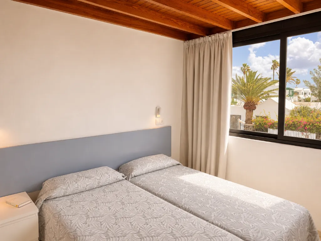 APARTMENT TWO BEDROOMS Room, Los Tulipanes, Lanzarote