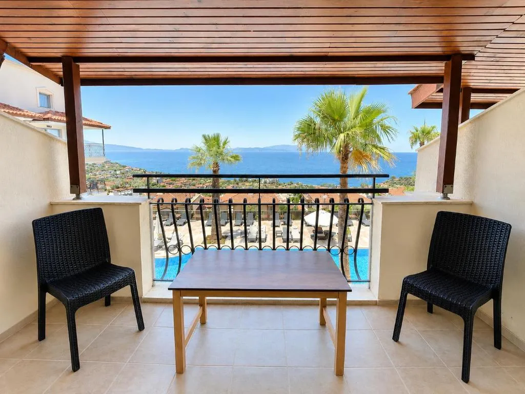 Room, Altamare By Luna Collection, Izmir