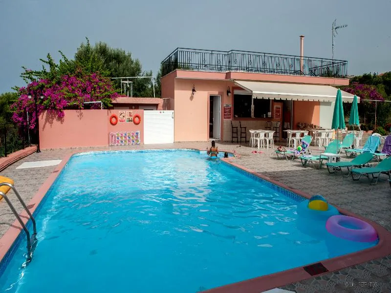 Pool, Paradise Studios, Kefallinia