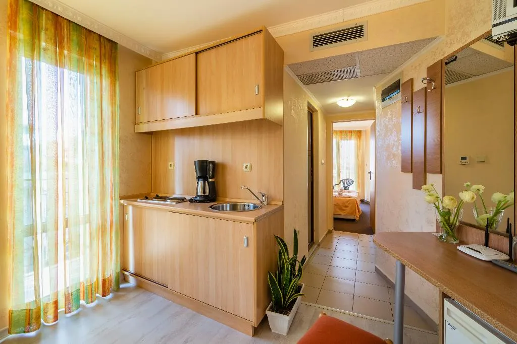APARTMENT STANDARD Room, Zeus, Bourgas