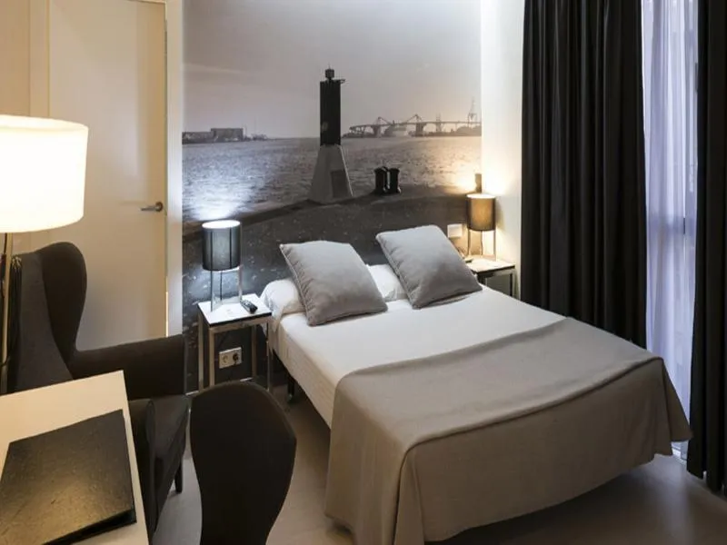 DOUBLE SINGLE USE STANDARD Room, Catalonia Avinyo, Barcelona