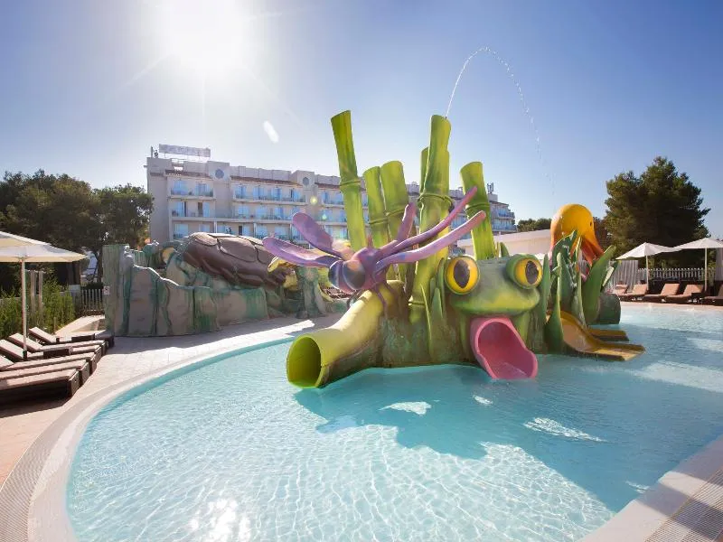 Sports and Entertainment, Mar Hotels Playa de Muro Suites, Majorca