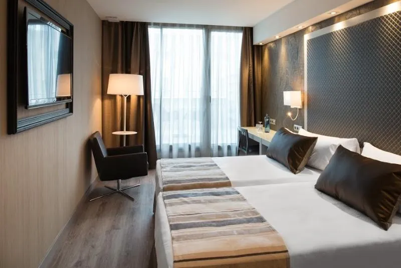 DOUBLE SINGLE USE STANDARD Room, Catalonia Square, Barcelona