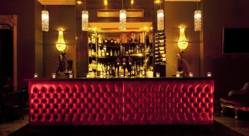 Bar, Harcourt Hotel, Dublin