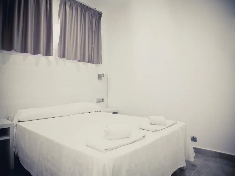 APARTMENT ONE BEDROOM Room, Playa Ferrera, Majorca