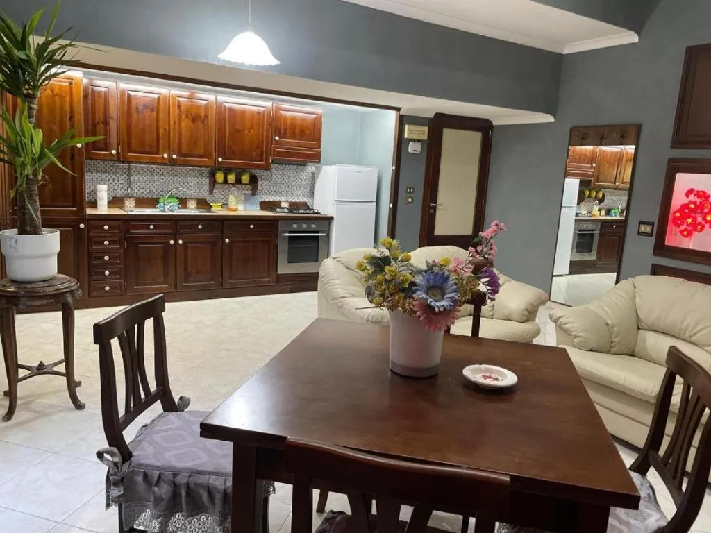 APARTMENT CITY VIEW ONE BEDROOM Room, Iris, Naples