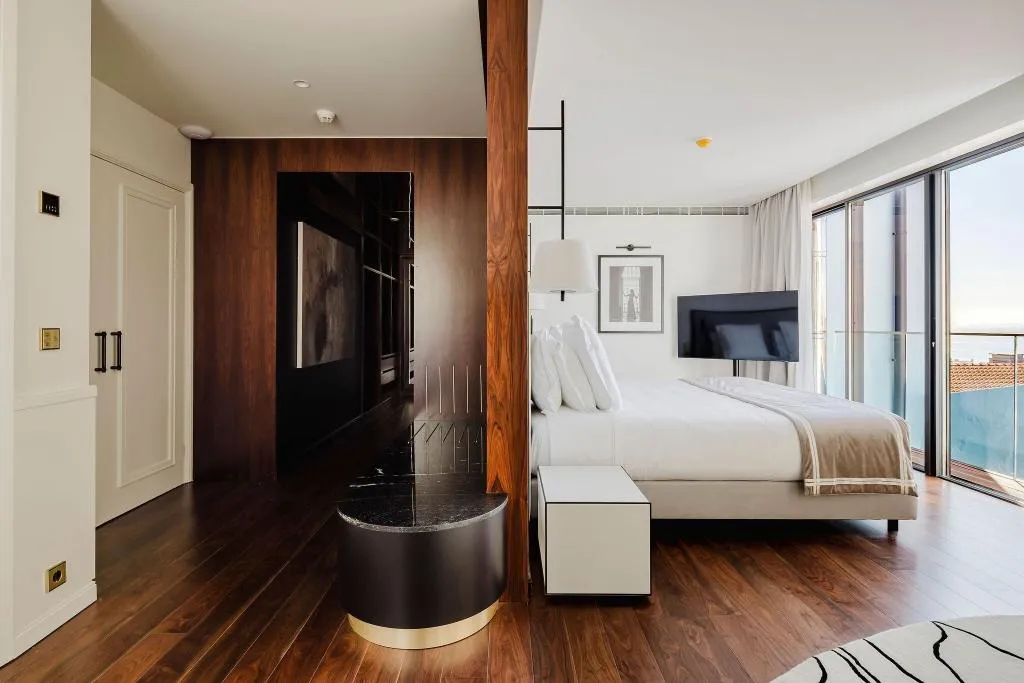 SUITE PENTHOUSE Room, Lisbon Chiado Hotel & Spa, Lisbon