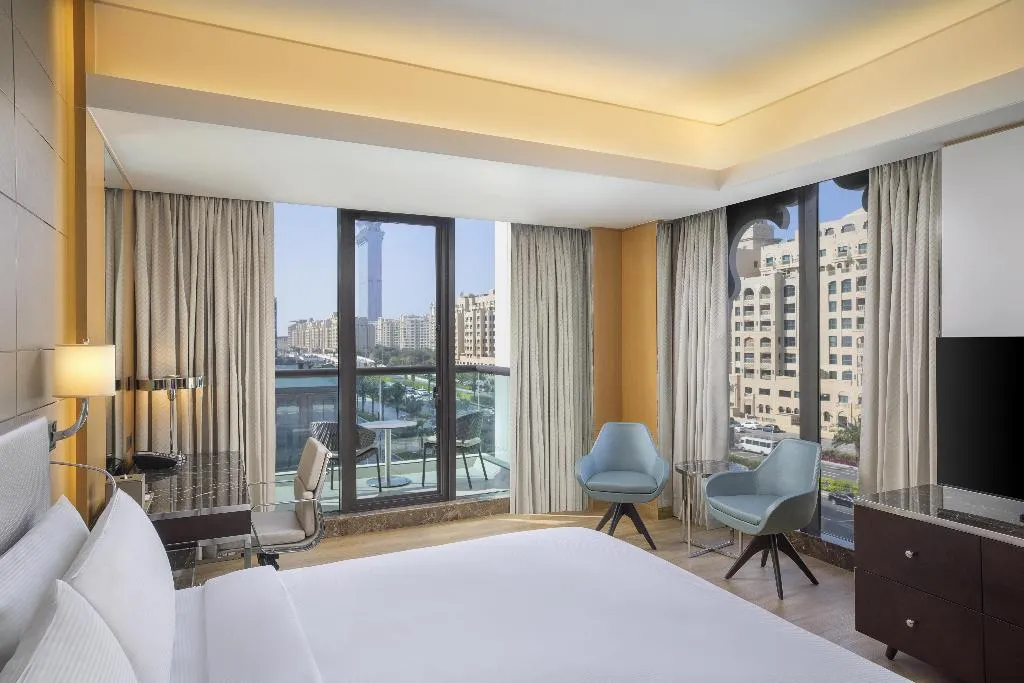 DOUBLE EXECUTIVE Room, Hilton Dubai Palm Jumeirah, Dubai