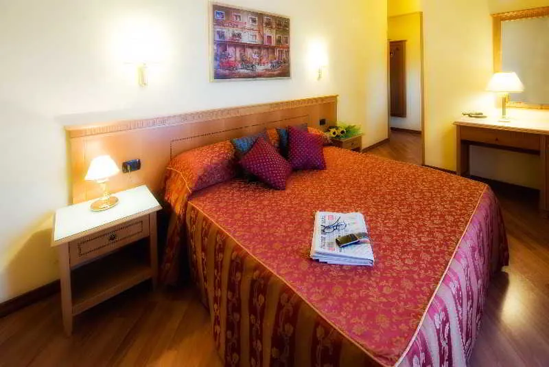 Room, Bright, Rome