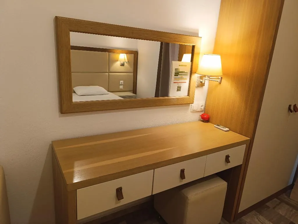 DOUBLE SINGLE USE STANDARD Room, Ever Green Beach Apartments, Corfu