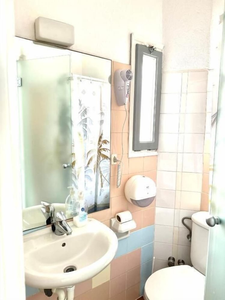 Hostal El Roser, Costa Brava