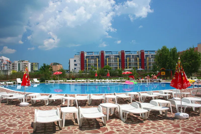Pool, Prestige city I, Bourgas