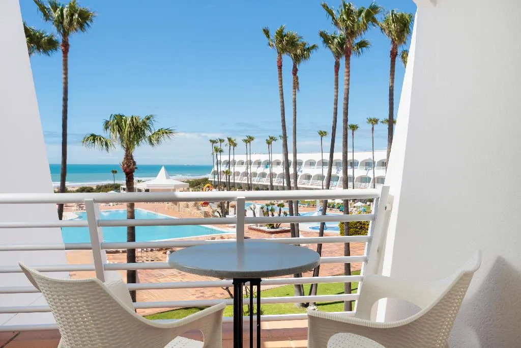 Double or Twin SEA VIEW Room, Iberostar Waves Royal Andalus, Costa De La Luz