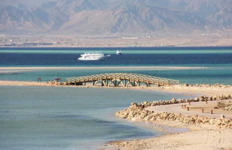 Beach, The Breakers Diving and Surfing Lodge, Red Sea Riviera