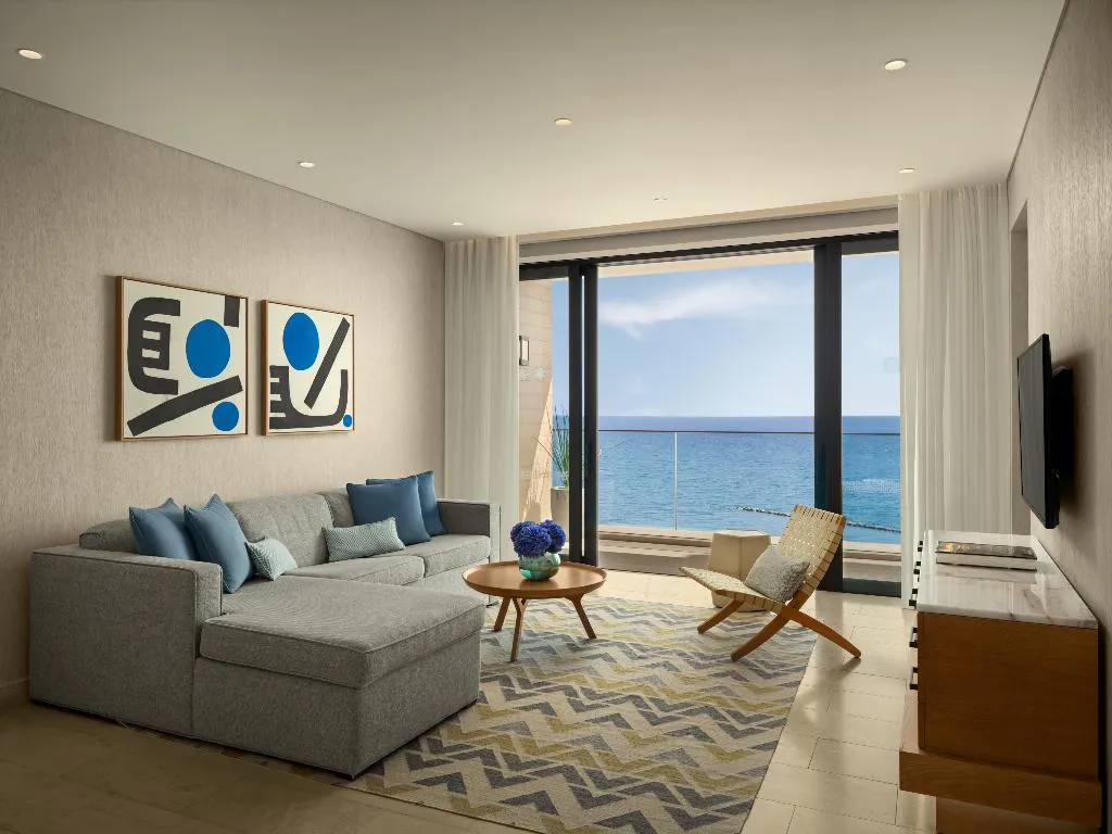 SUITE WITH PRIVATE POOL Room, Amara Hotel, Cyprus