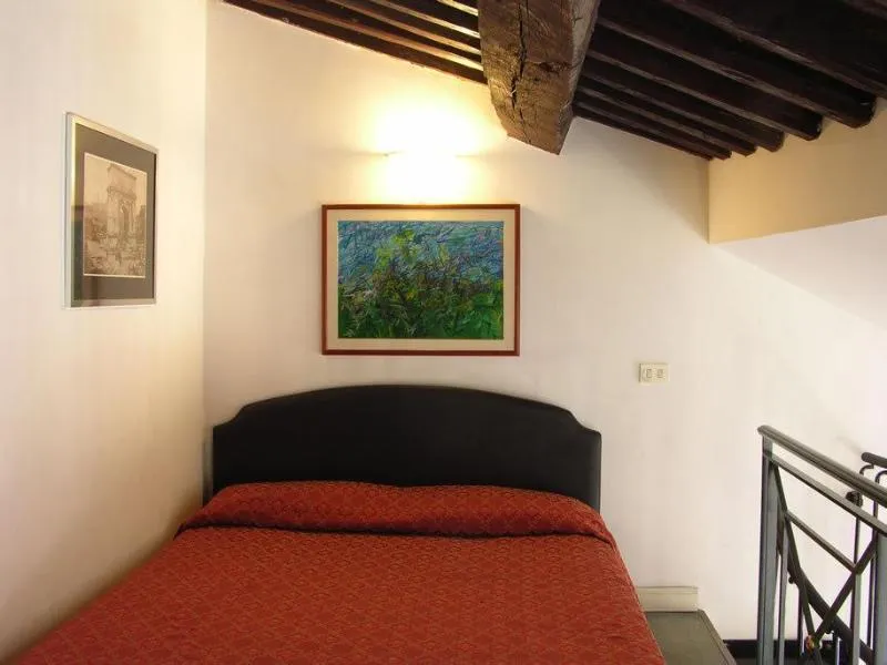 Room, Residenza Monti, Rome
