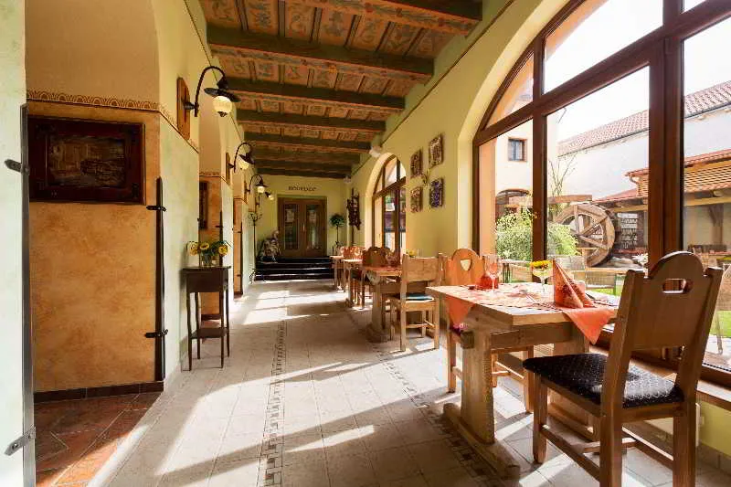 Restaurant, Selsky Dvur Sivek Hotels, Prague