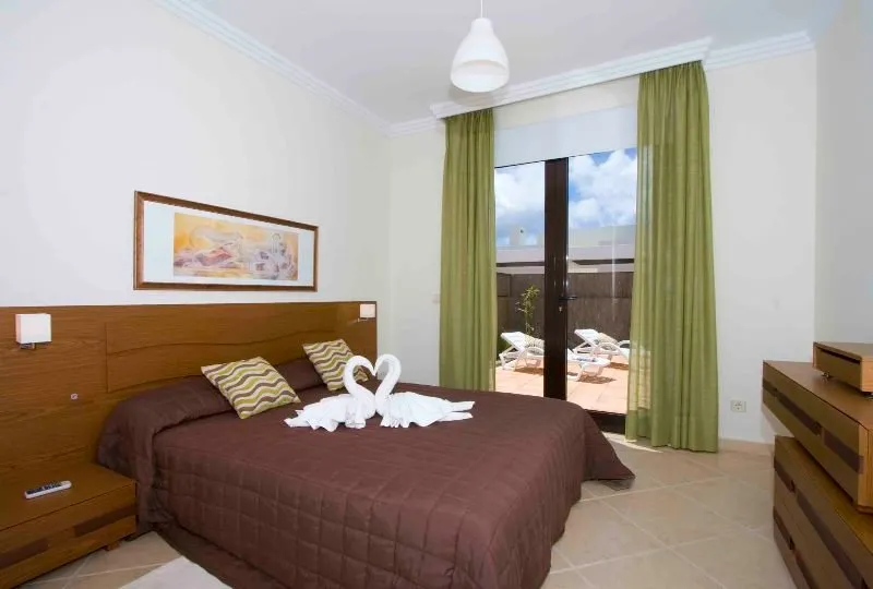 VILLA CAPACITY 6 THREE BEDROOM Room, Ereza Villas las Buganvillas, Lanzarote