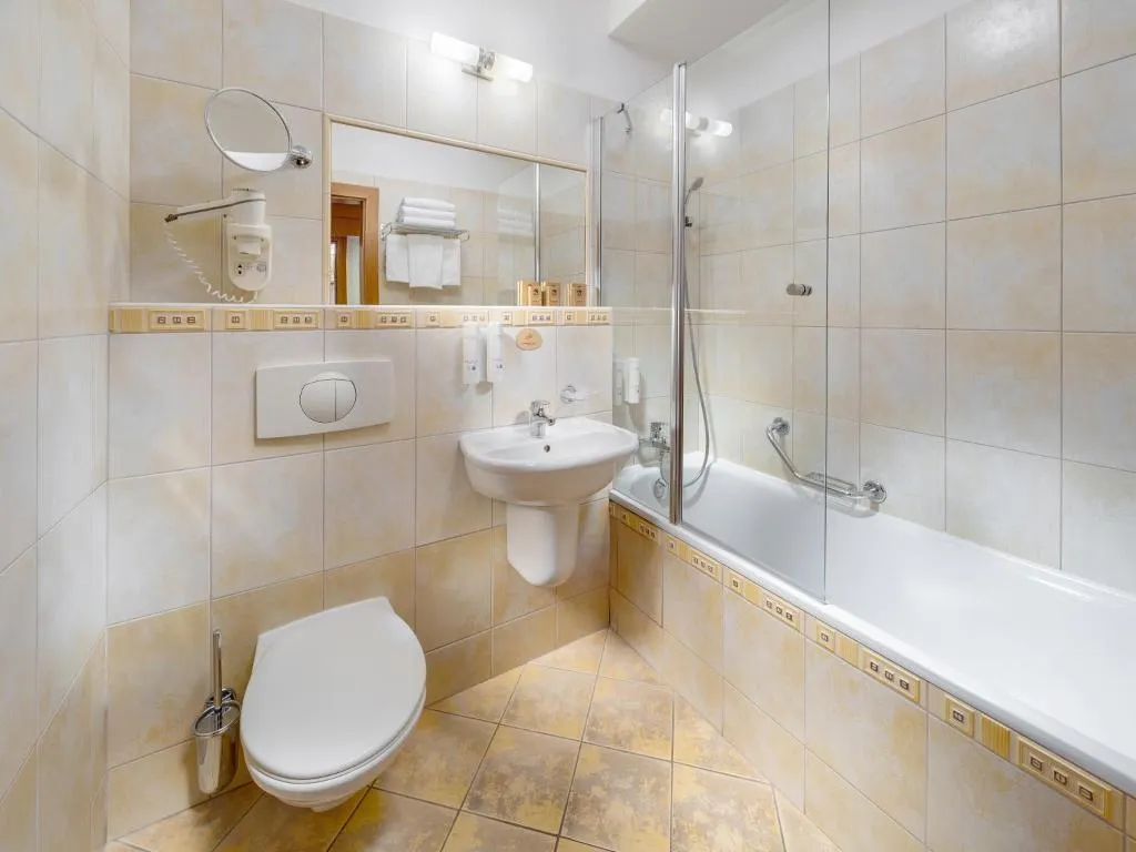 TWIN STANDARD Room, Clarion Congress Hotel Ostrava, Prague
