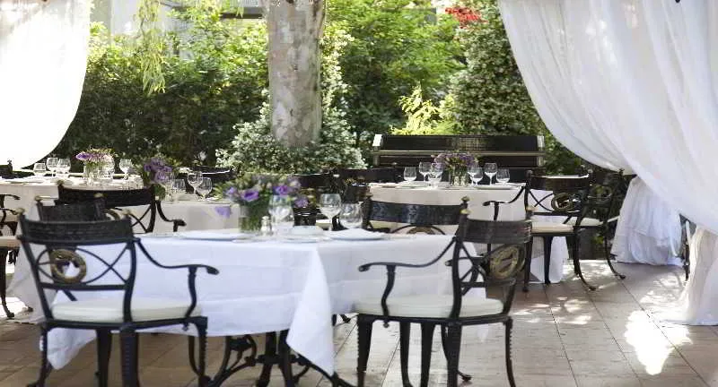 Restaurant, Pentelikon, Athens