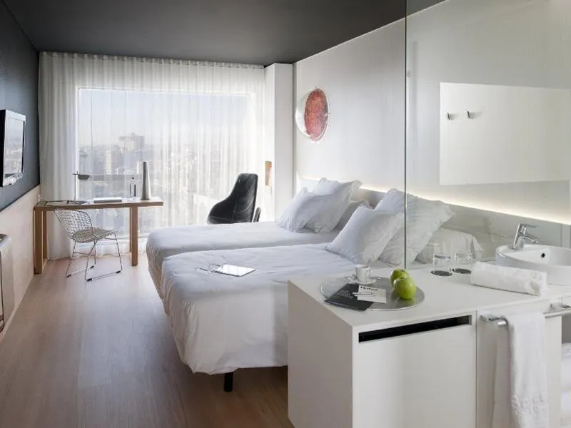 Double or Twin DELUXE Room, Barcelo Sants, Barcelona