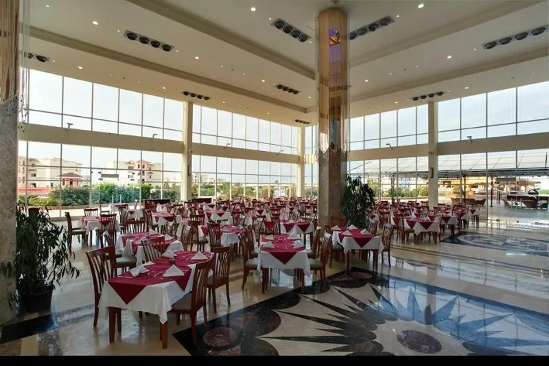 Restaurant, Royal Pharaoh Resort & Aqua Park, Red Sea Riviera