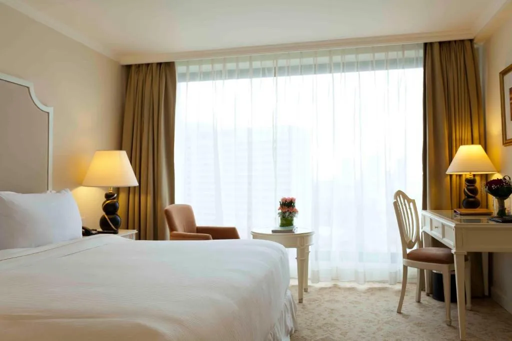 DOUBLE SUPERIOR Room, The Kingsbury, Colombo