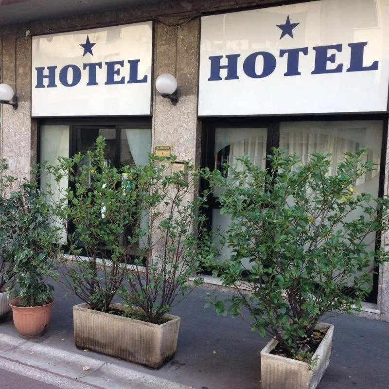 General view, Hotel New Salus, Milan