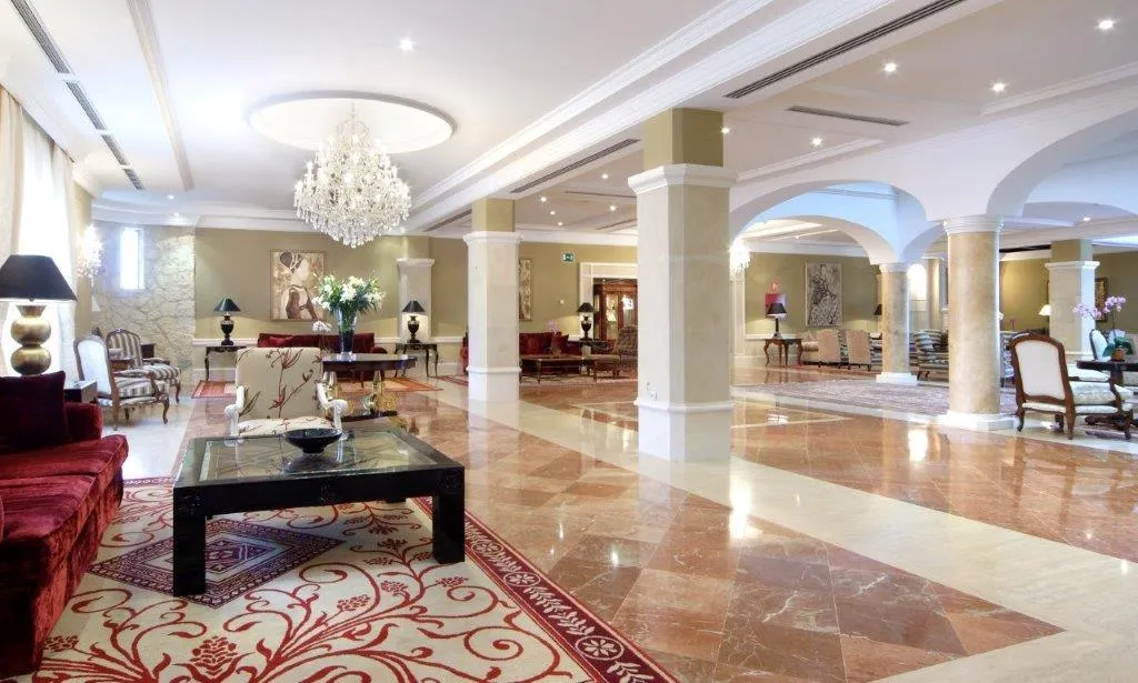 Lobby, Candido, Madrid