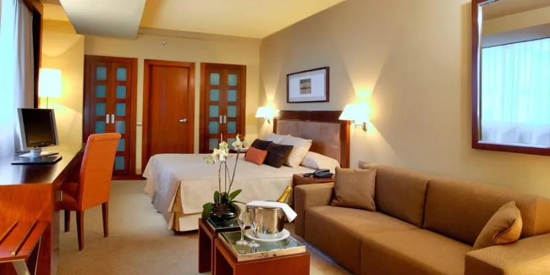 JUNIOR SUITE STANDARD Room, Nuevo Madrid, Madrid