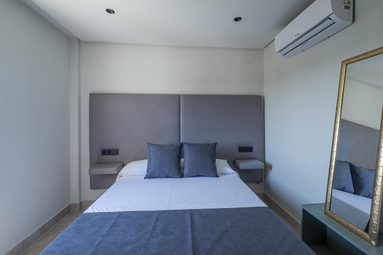 On City Apartments, Costa De La Luz