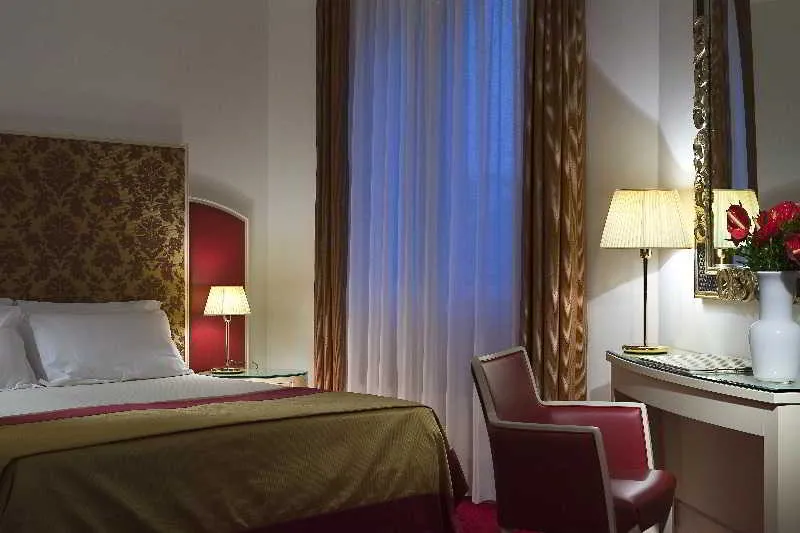 Room, Bonvecchiati, Venice