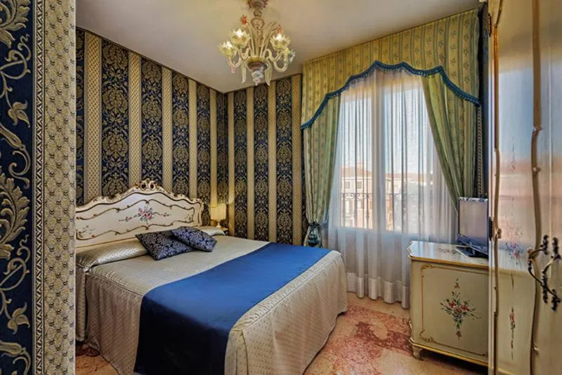 TRIPLE STANDARD Room, Tre Archi, Venice