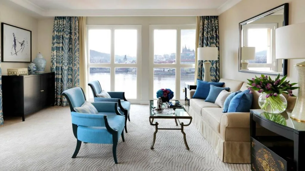 SUITE RIVER VIEW Room, Four Seasons Hotel Prague, Prague