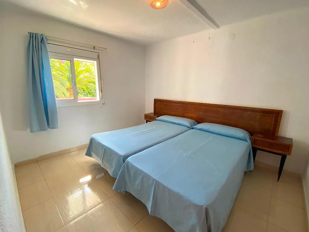 APARTMENT CAPACITY 6 Room, Corcega, Costa Dorada
