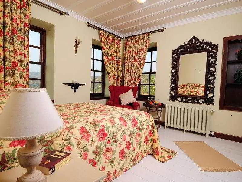 Room, Gullu Konaklari, Izmir