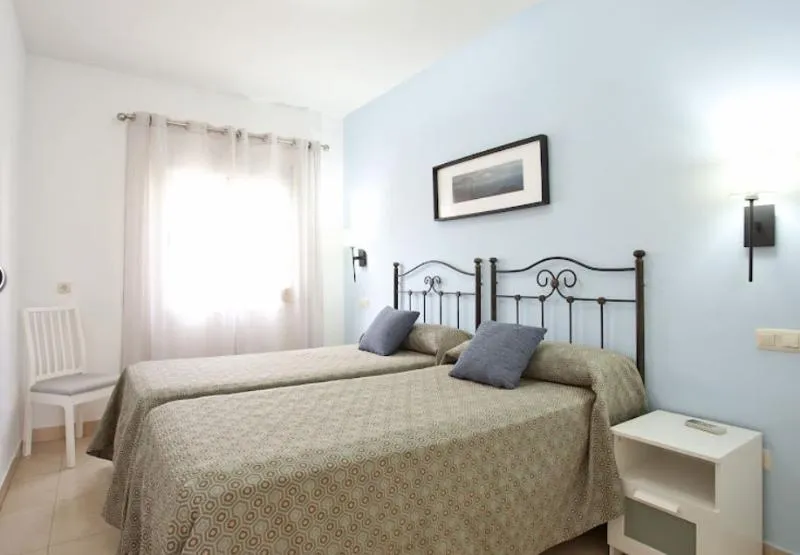 APARTMENT CAPACITY 5 TWO BEDROOMS Room, Ecuador Park, Costa Del Sol