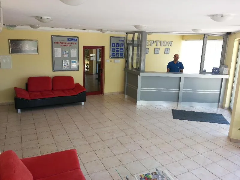 Lobby, Marack, Bourgas