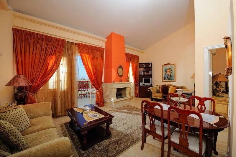 Room, Vergis Epavlis, Crete