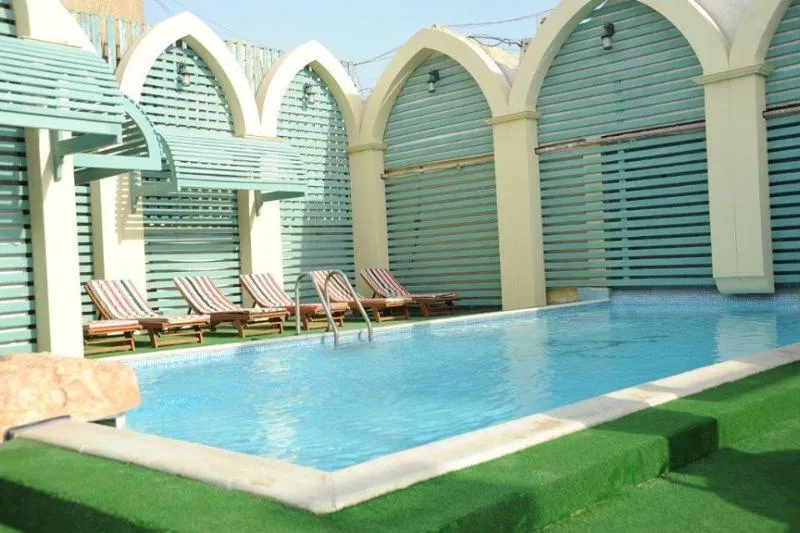 Pool, Pyramids Plaza Hotel, Cairo