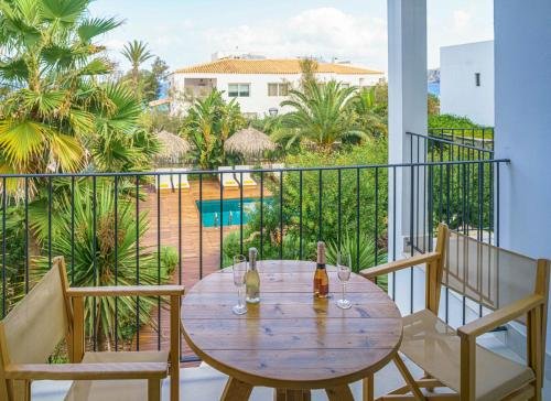 Sa Cala Suites - Apartamentos Pascual, Ibiza