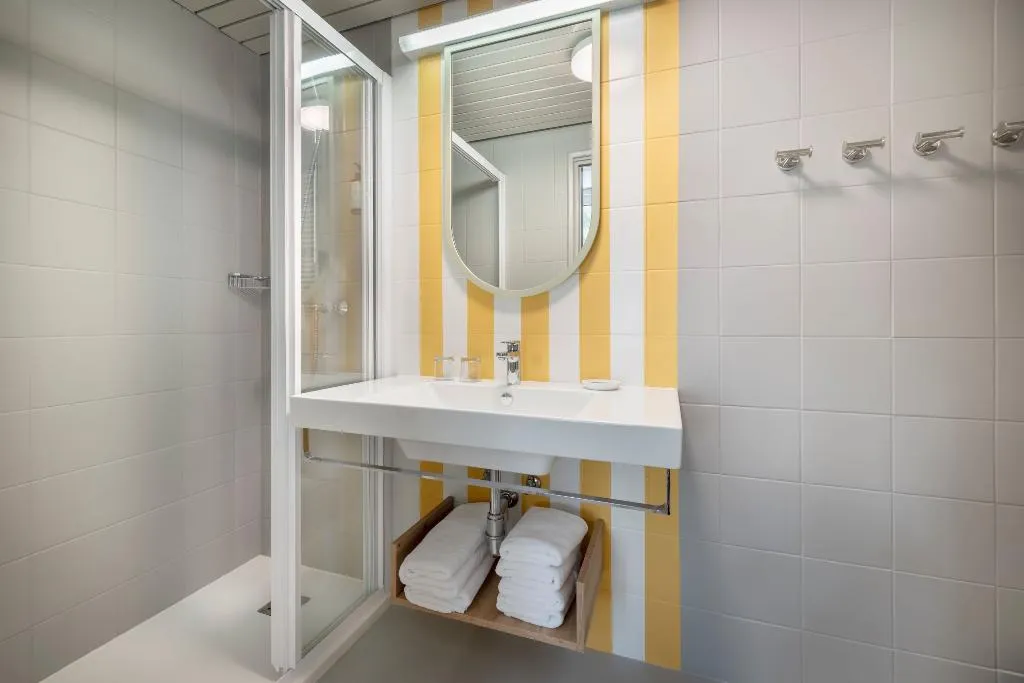 TRIPLE SUPERIOR WITH TERRACE Room, Sunny Rabac by Valamar, Istria