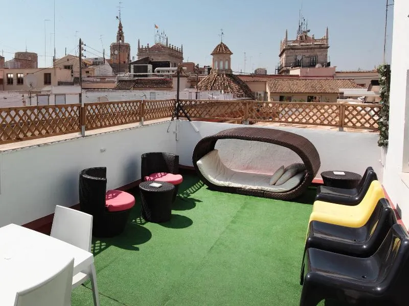 Terrace, room00 Valencia Hostel, Valencia