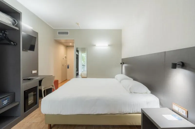 Double or Twin COMFORT Room, Pineta Palace, Rome